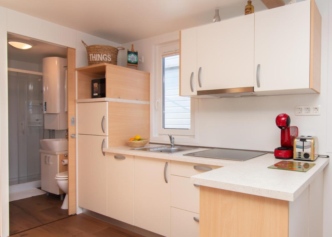 Ferienwohnung Eldamar Floating House Portorož Exterior foto