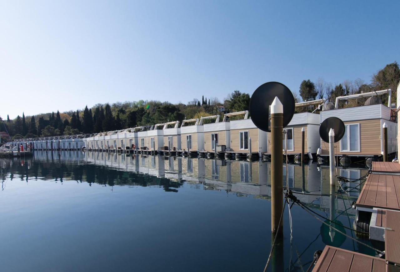 Ferienwohnung Eldamar Floating House Portorož Exterior foto
